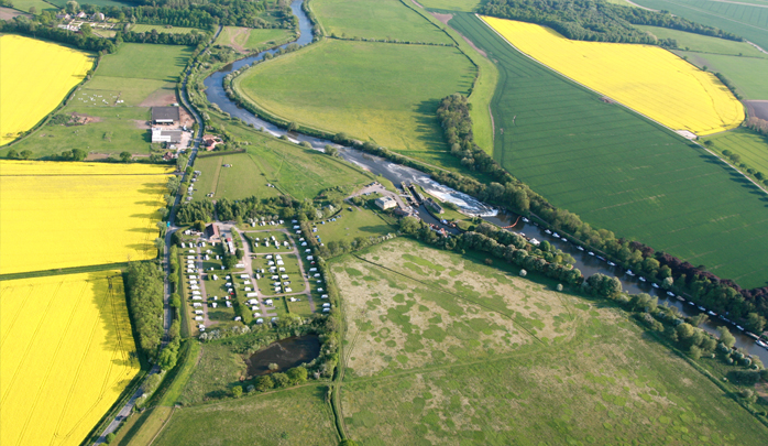 Another take off point that we sometimes use if we cannot fly from the racecourse because of horse racing or other large events, Naburn Lock makes a great alternative balloon ride start point for a flight from York. Each year there is also a balloon event held here in September when crops are cut and there are more options for the balloon to land.