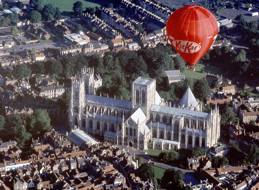 Our Yorkshire balloon flights take of from carefully selected sites to ensure a safe and enjoyable balloon flight with Yorks longest running balloon rides operator. These sites have been carefully chosen to provide scenic balloon flights over the towns and countryside around York. Provided the weather is good for ballooning we will use the launch site on the date you have chosen which gives us the best flight direction